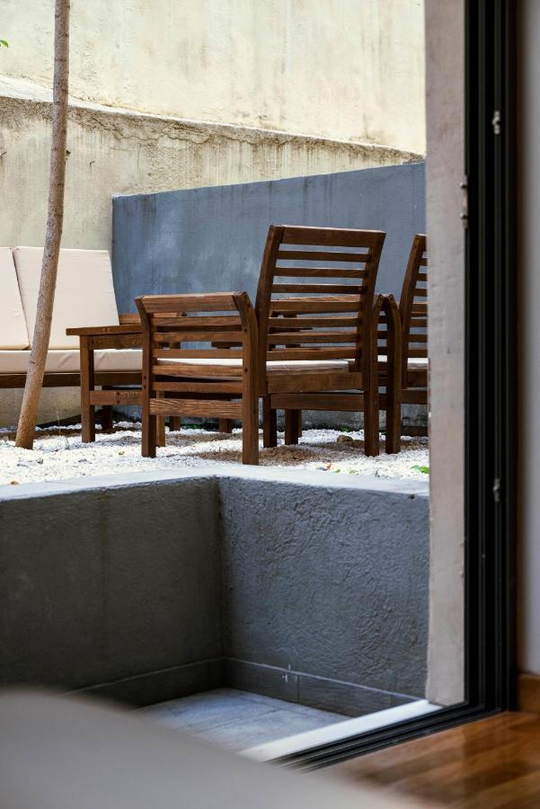 דירות אתונה Lykabettus Gem With Yard And Parking מראה חיצוני תמונה